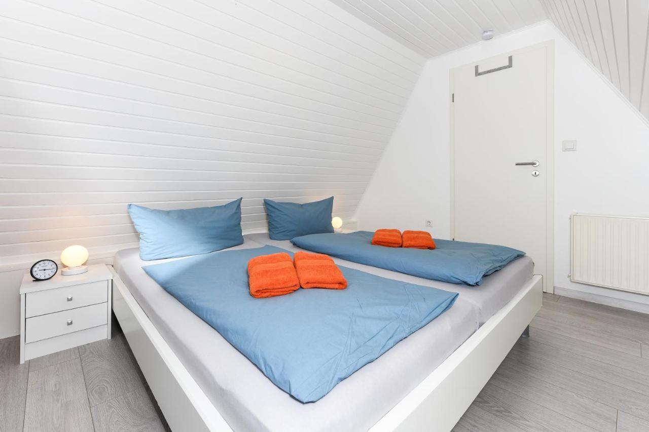 Ferienhaus Daniela Neuharlingersiel Luaran gambar